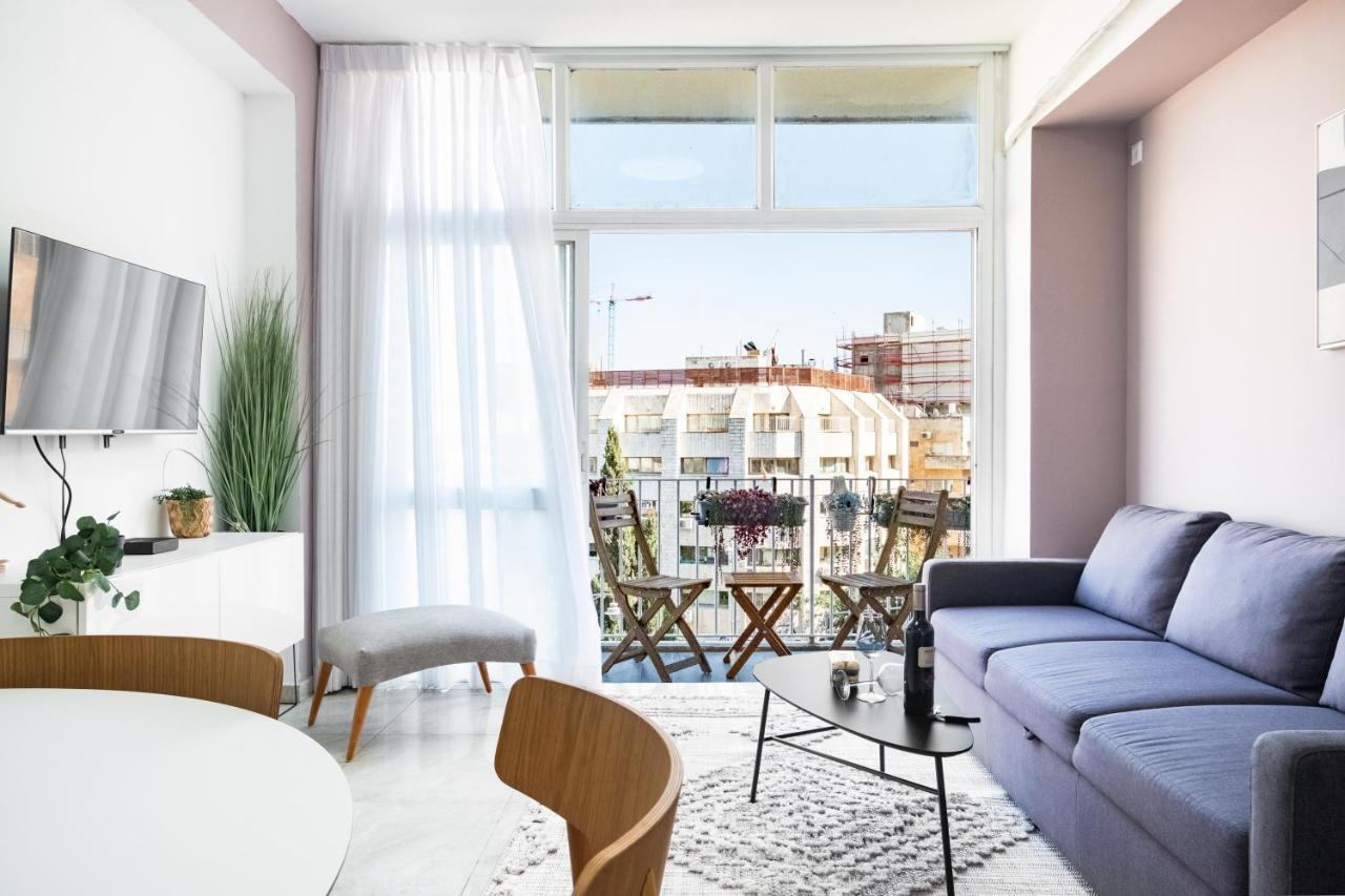 Modern Bright, Near Mahane Yehuda Market, Balcony Иерусалим Экстерьер фото
