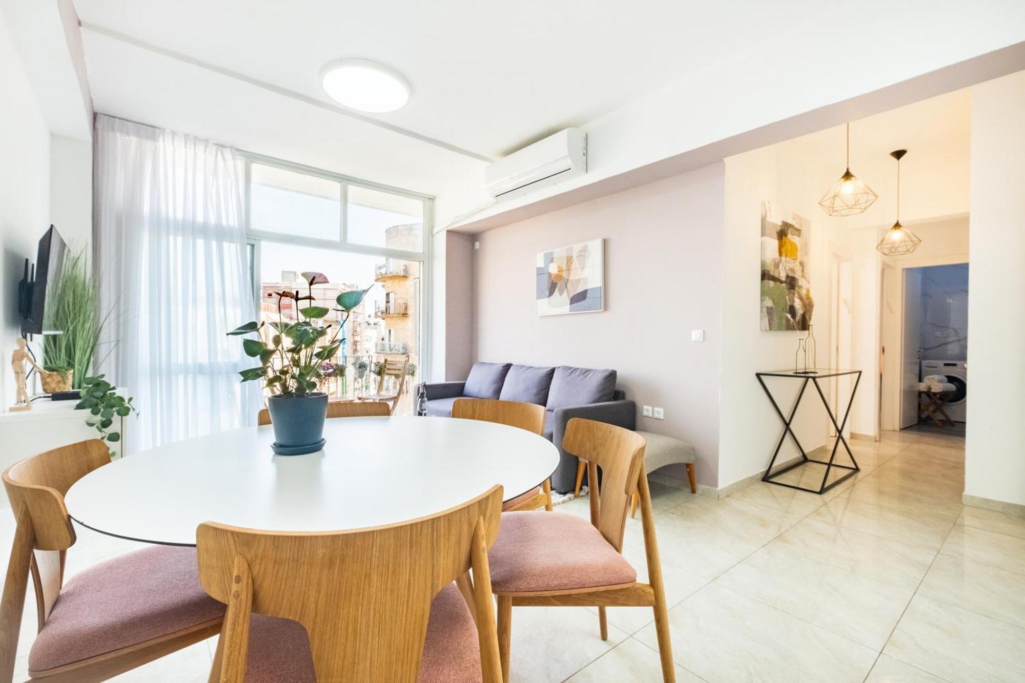 Modern Bright, Near Mahane Yehuda Market, Balcony Иерусалим Экстерьер фото